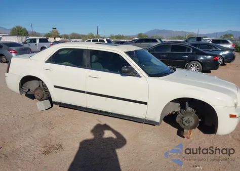 2006 Chrysler 300 Touring из США, поврежденный, VIN 2C3LA53G56H167544